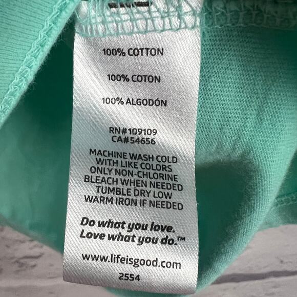 Life is Good Women M Tropical Coastal Nautical Resortwear Pineapple Graphic Tank - Picture 6 of 8